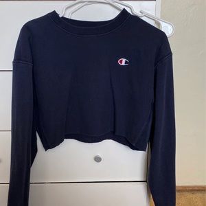 Navy blue cropped champion crewneck